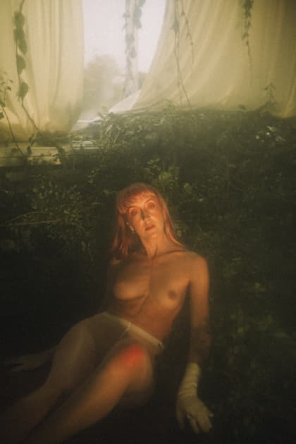 artwork Natalka Yavorska -  - Physicality in the art of nature