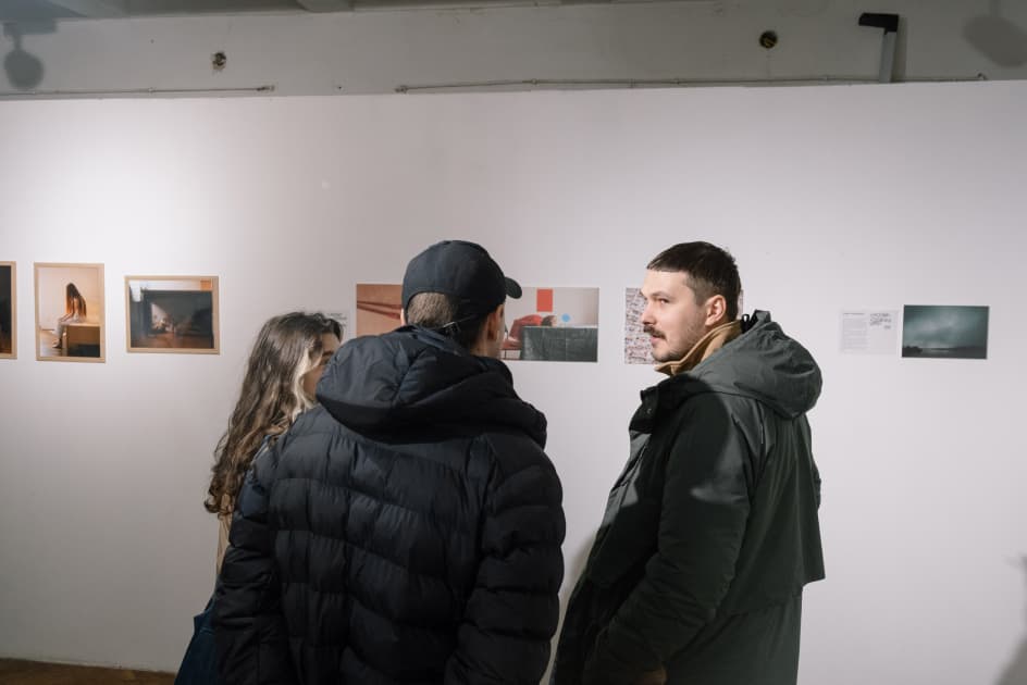 відкриття фотовиставки підсвідоме від MYPH У Порохова вежа у Львові