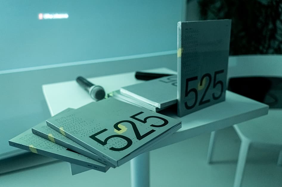Дебют журналу 525 від MYPH у PinchukArtCentre